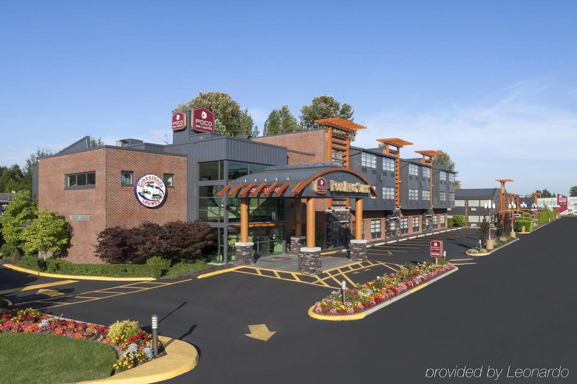 Poco Inn And Suites Hotel And Conference Center Port Coquitlam Bagian luar foto